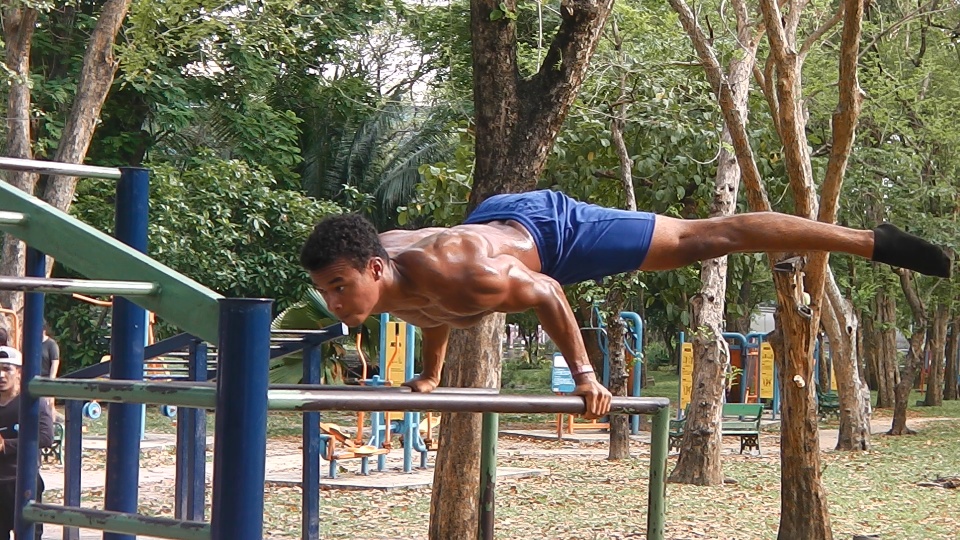 Bent Arm Planche IG pic[3642]